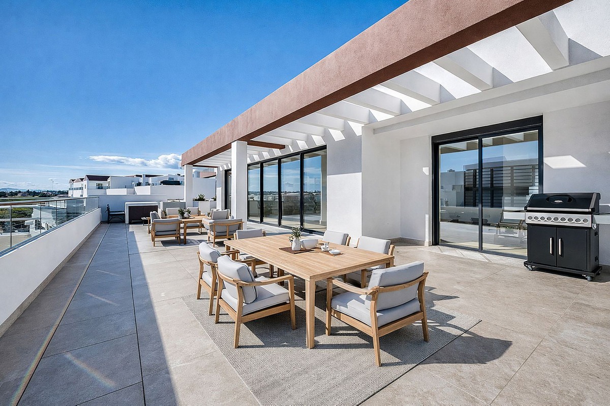 Penthouse in Cancelada — photo 1 of 60
