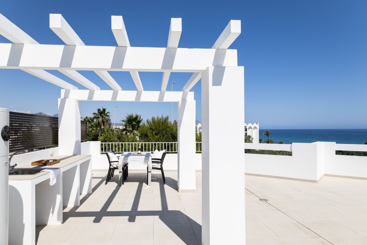 Duplex in Nerja — photo 1 of 47