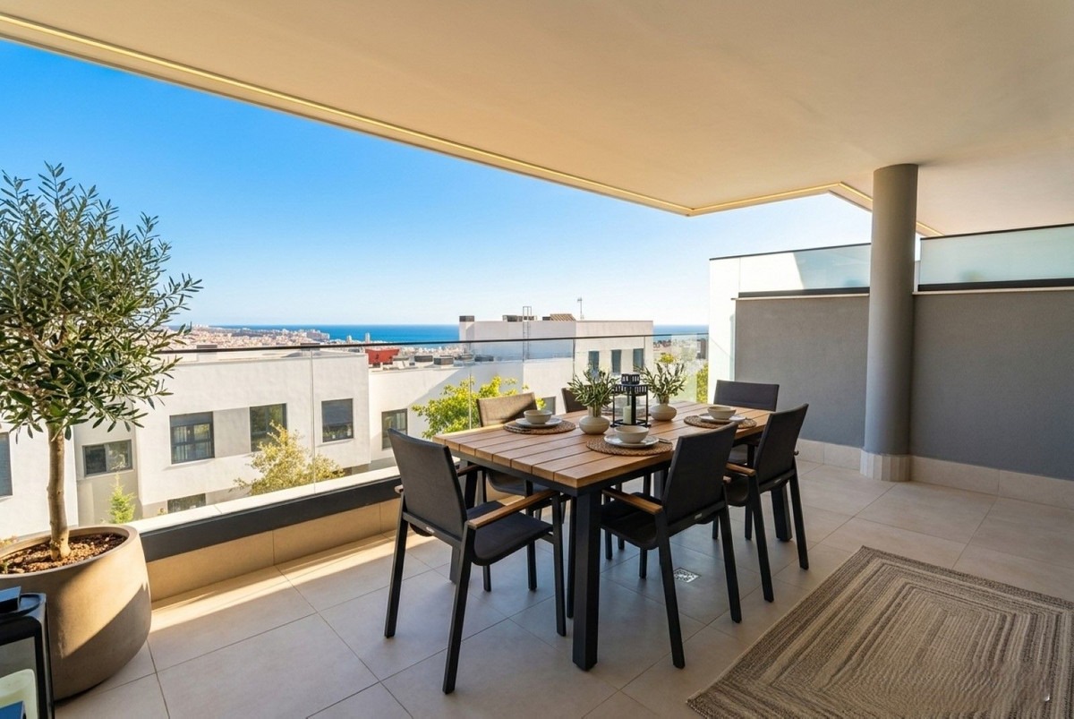 Ground Floor Apartment in Estepona — photo 1 of 33