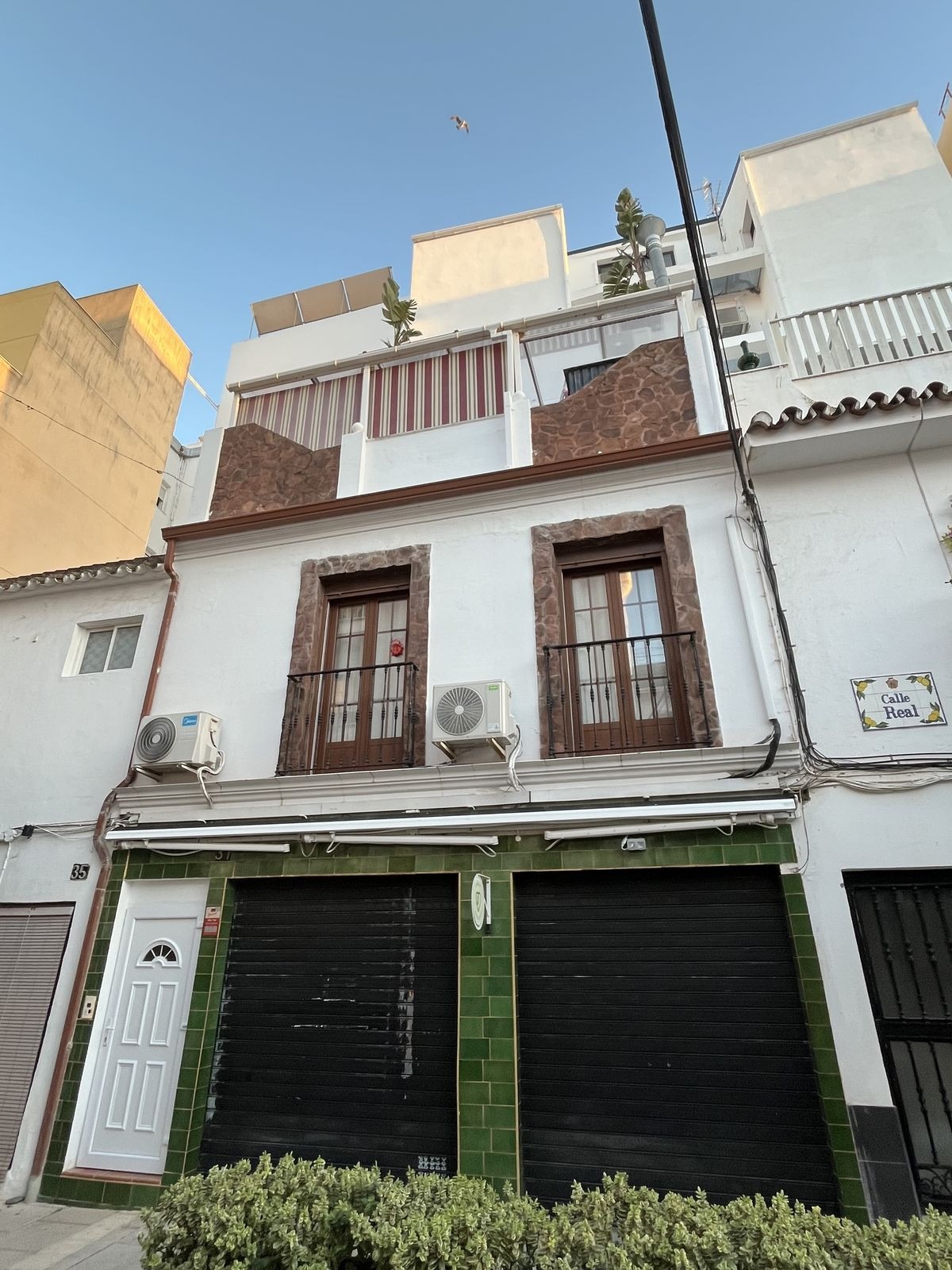 Townhouse in Estepona — photo 1 of 28